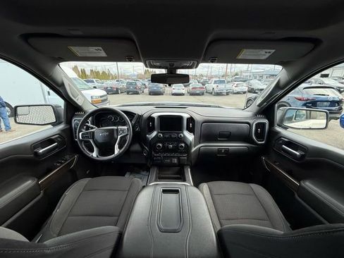 Used 2021 Chevrolet Silverado 1500 LT Trail Boss w/ Convenience Package II image 27