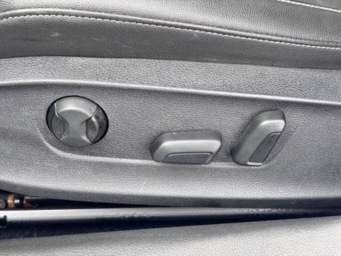 Used 2020 Volkswagen Passat 2.0T SE image 4