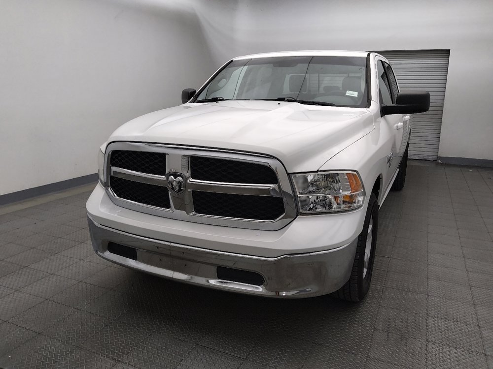 Used 2019 RAM 1500 Classic SLT RWD image 15