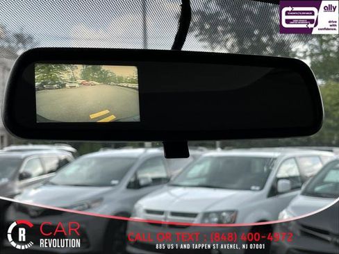 Used 2019 Chevrolet Express 2500 Extended w/ Enhanced Convenience Package image 25