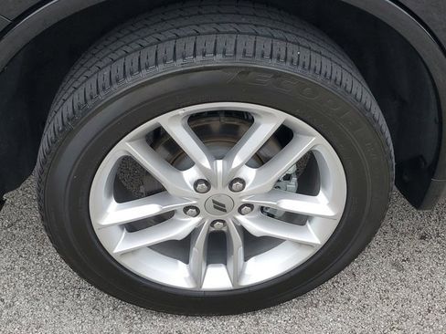 Certified 2024 Dodge Durango GT AWD/4WD image 9