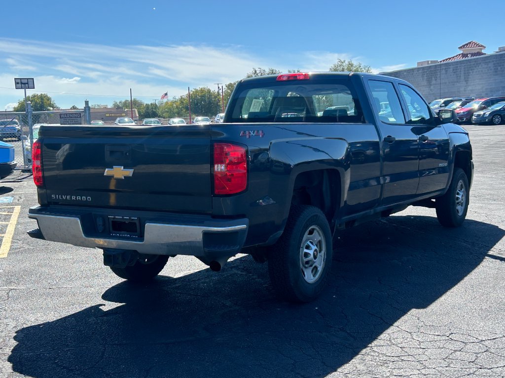 Used 2018 Chevrolet Silverado 2500 W/T AWD/4WD image 3