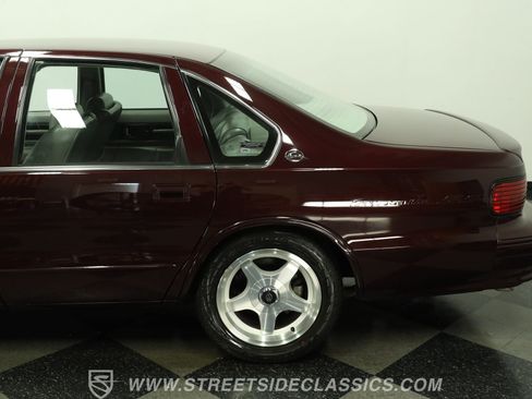 Used 1996 Chevrolet Impala SS RWD image 24