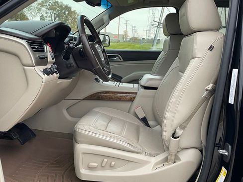 Used 2016 GMC Yukon XL Denali image 11
