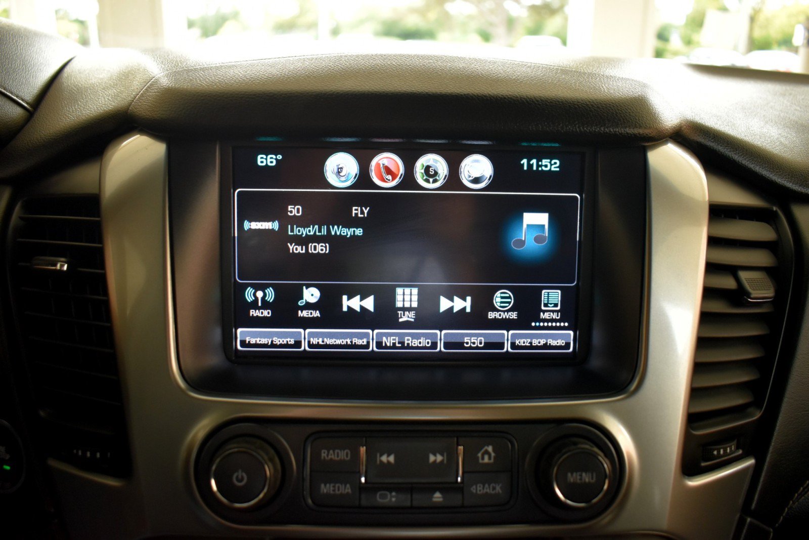 Used 2018 Chevrolet Tahoe Premier w/ Max Trailering Package AWD/4WD image 17