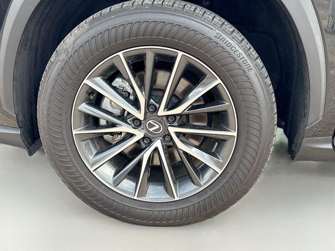 Used 2025 Lexus NX 250 FWD w/ Towing Package (2000 Lbs) image 42