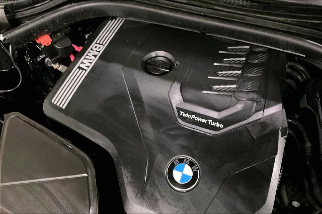 Used 2023 BMW X4 xDrive30i w/ Parking Assistance Package AWD/4WD image 36
