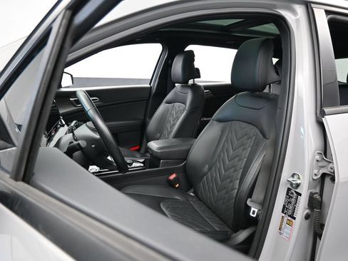 Used 2024 Kia Sportage X-Line w/ X-Line Premium Package AWD/4WD image 10