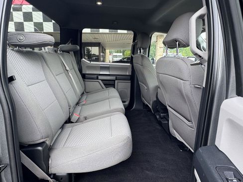 Used 2018 Ford F150 XLT w/ Equipment Group 302A Luxury AWD/4WD image 28