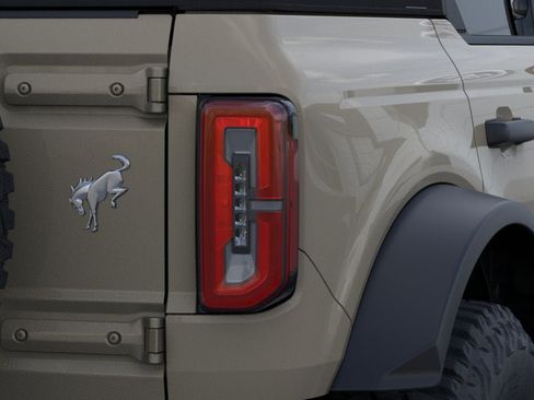 New 2026 Ford Bronco Outer Banks AWD/4WD image 23