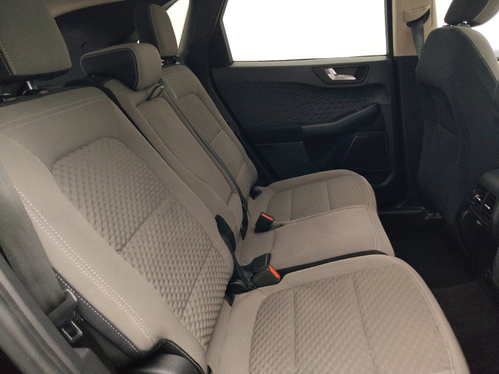 Used 2020 Ford Escape SE FWD image 21