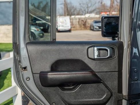 Used 2021 Jeep Gladiator Rubicon image 36