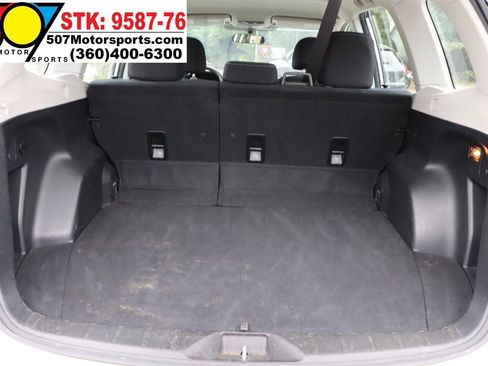 Used 2017 Subaru Forester 2.5i AWD/4WD image 15