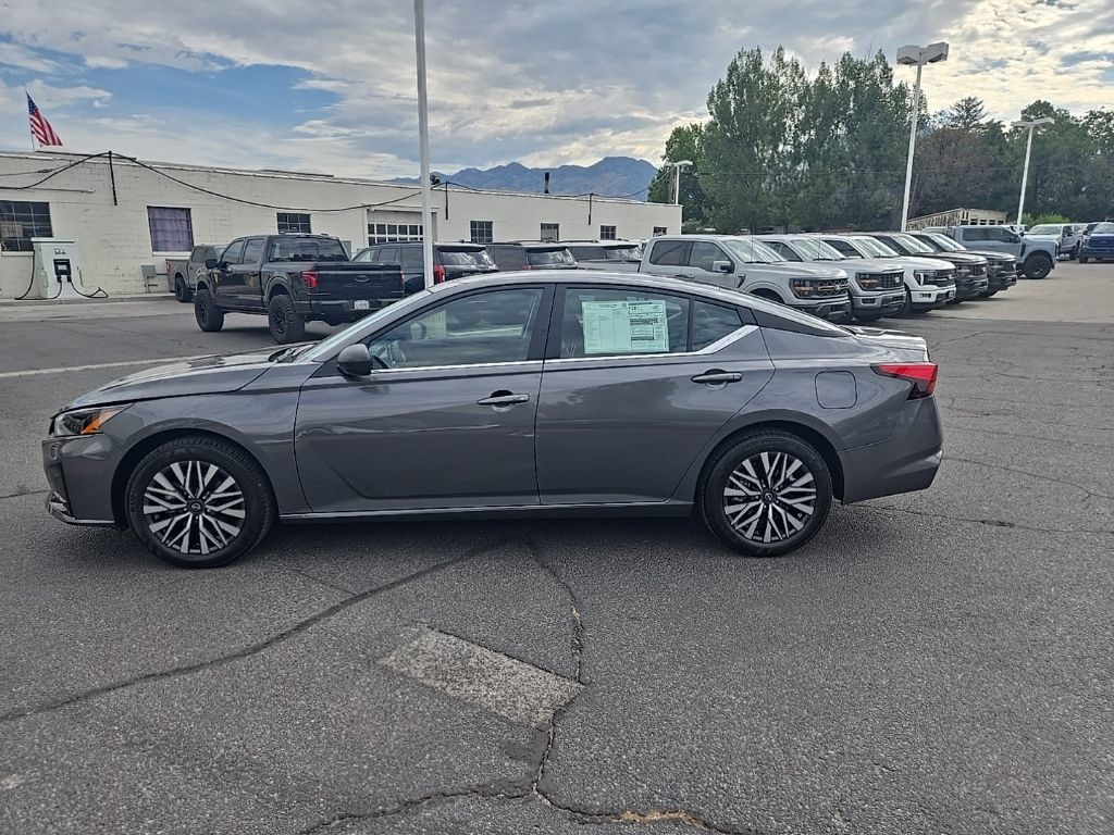 New 2026 Nissan Altima 2.5 SV AWD/4WD image 8