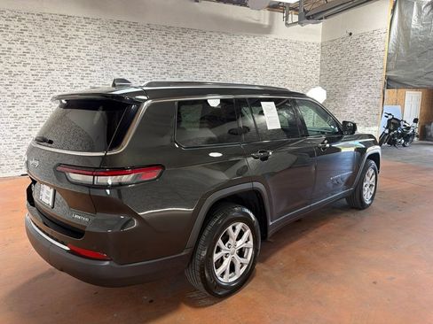Used 2022 Jeep Grand Cherokee L Limited AWD/4WD image 7