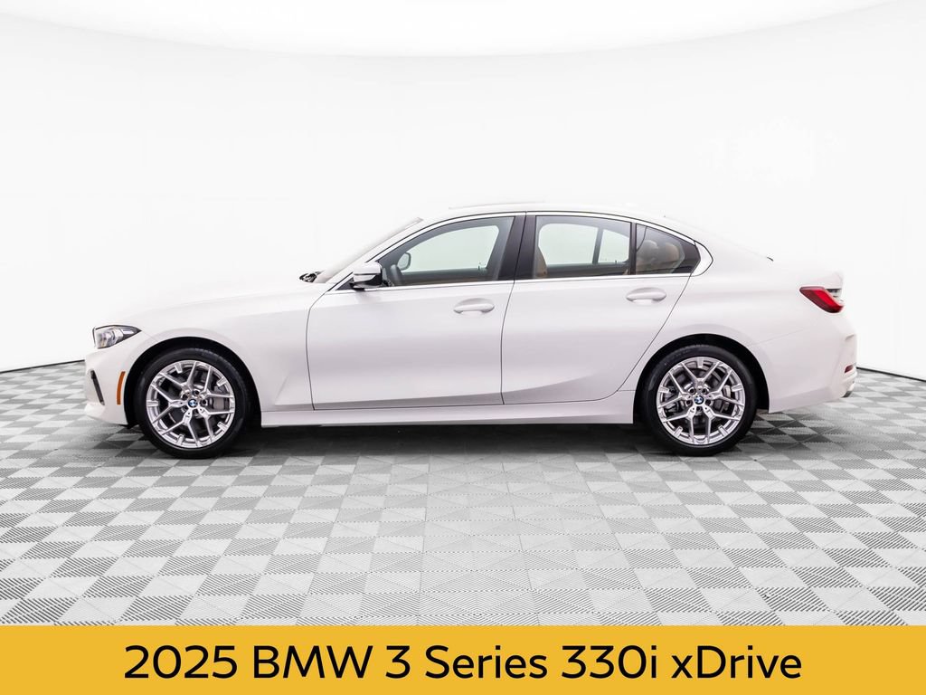 Used 2025 BMW 330i xDrive Sedan w/ M Sport Package AWD/4WD image 2