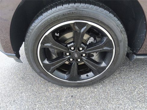 Certified 2023 Ford Expedition Max Limited RWD image 9
