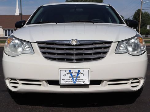 Used 2008 Chrysler Sebring LX FWD image 13