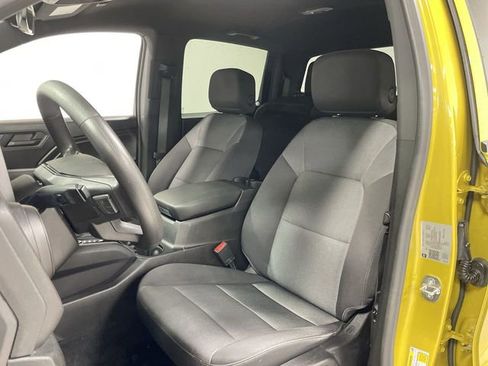 Used 2023 Chevrolet Colorado Trail Boss w/ Technology Package image 11