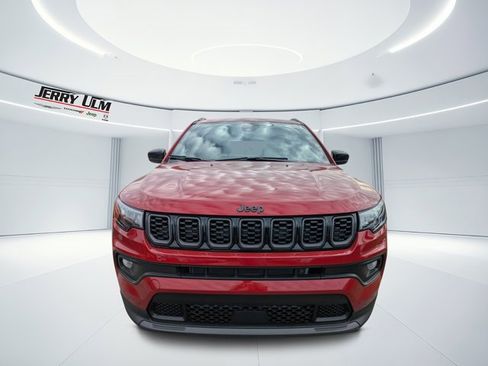 New 2026 Jeep Compass Latitude image 7