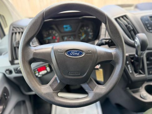 Used 2018 Ford Transit 150 130 Low Roof RWD image 28