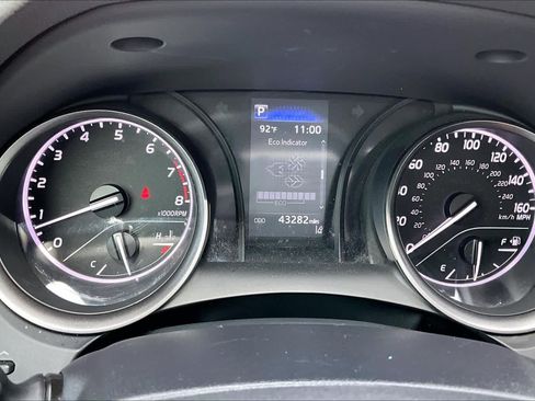 Used 2024 Toyota Camry SE FWD image 22