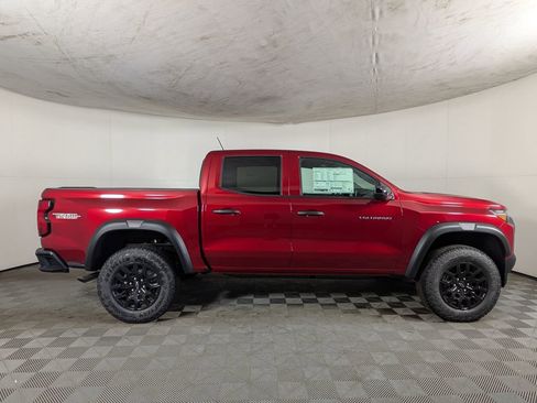 New 2026 Chevrolet Colorado Trail Boss AWD/4WD image 6