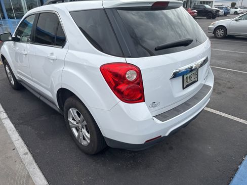 Used 2010 Chevrolet Equinox LT image 6