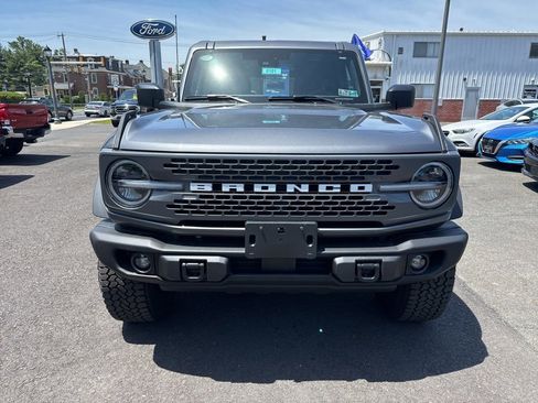 Certified 2025 Ford Bronco Badlands w/ Sasquatch Package AWD/4WD image 2