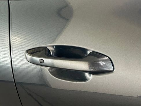 Used 2024 Kia Seltos S FWD image 32