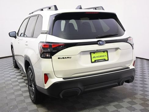 Used 2025 Subaru Forester Limited w/ Popular Package #1 AWD/4WD image 4