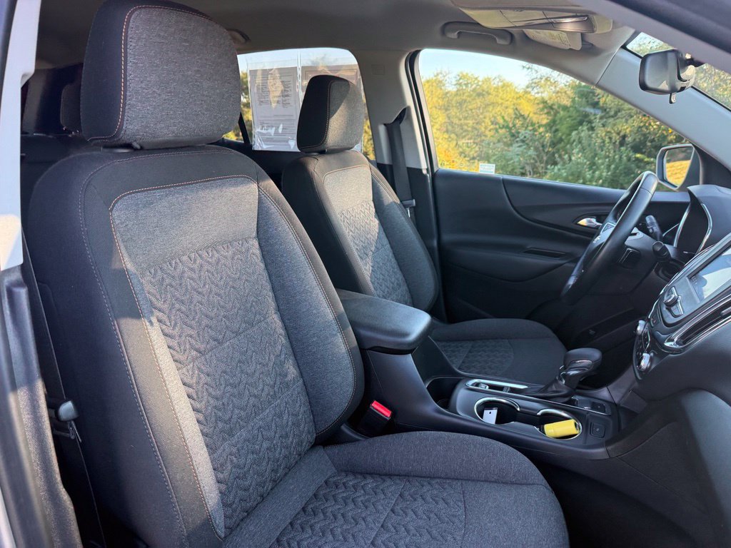Used 2024 Chevrolet Equinox LT AWD/4WD image 23