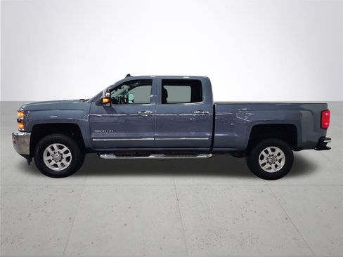 Used 2015 Chevrolet Silverado 3500 LTZ w/ Duramax Plus Package image 10