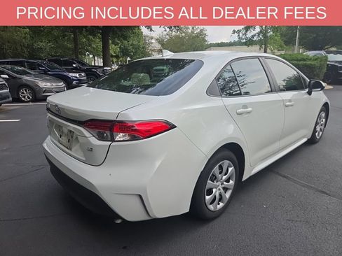 Used 2024 Toyota Corolla LE FWD image 12