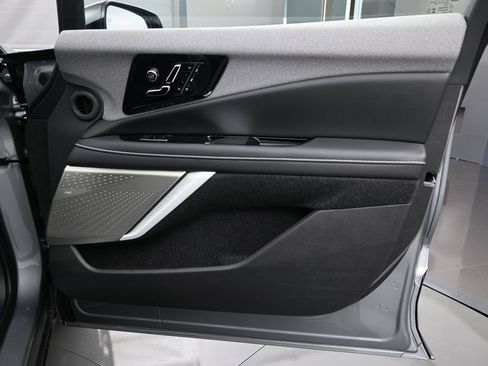 New 2027 Cadillac Optiq Premium Sport w/ LPO, Floor Liner Package AWD/4WD image 37
