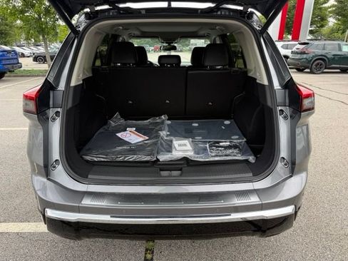 New 2026 Nissan Rogue Platinum AWD/4WD image 22