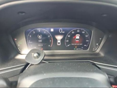 Used 2024 Honda Accord EX image 3