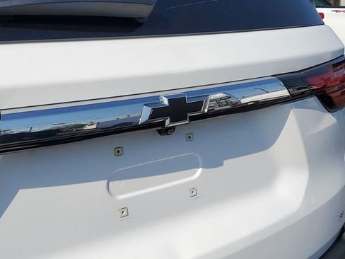 Certified 2023 Chevrolet Traverse LT FWD image 30