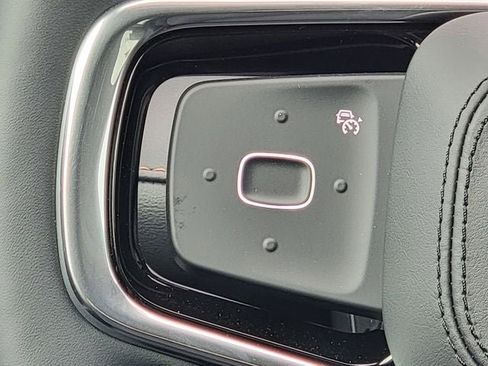 New 2026 Lincoln Nautilus Premier w/ Equipment Group 102A image 32