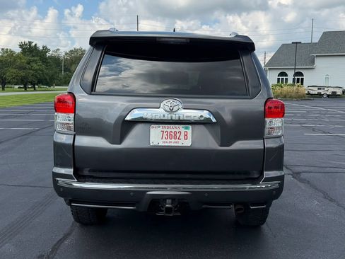 Used 2012 Toyota 4Runner SR5 w/ Convenience Pkg AWD/4WD image 5