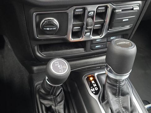 New 2026 Jeep Gladiator Sport image 12