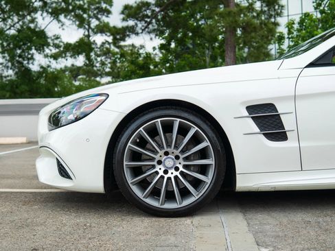 Used 2017 Mercedes-Benz SL 450 image 19