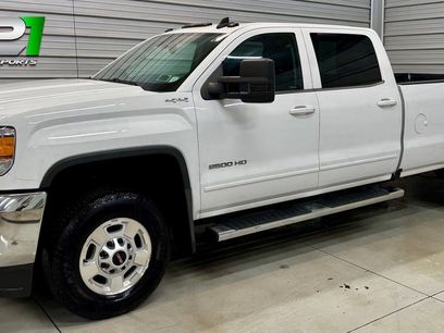 Used 2018 GMC Sierra 2500 SLE w/ HD SLE Preferred Plus Package