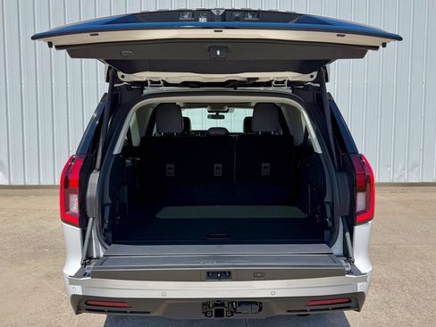 New 2026 Ford Expedition Max Active AWD/4WD image 17