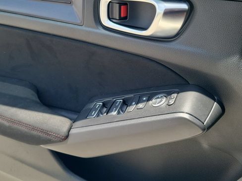 Used 2025 Honda Civic Type R image 18