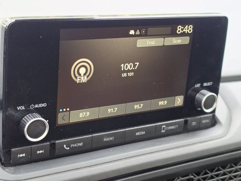 Used 2023 Honda Accord EX image 9