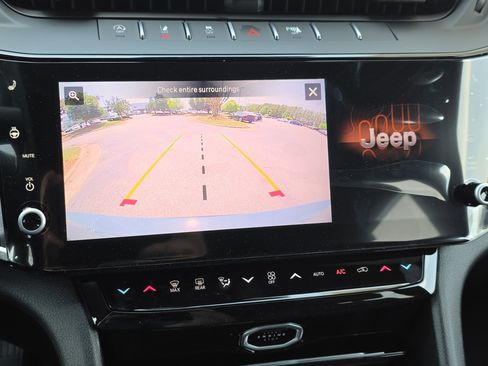 New 2026 Jeep Grand Cherokee L Limited AWD/4WD image 21