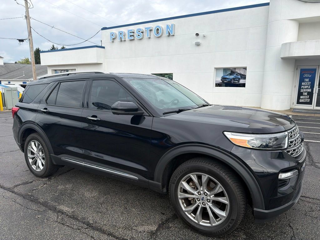 Used 2021 Ford Explorer Limited w/ Class III Trailer Tow Package AWD/4WD image 2