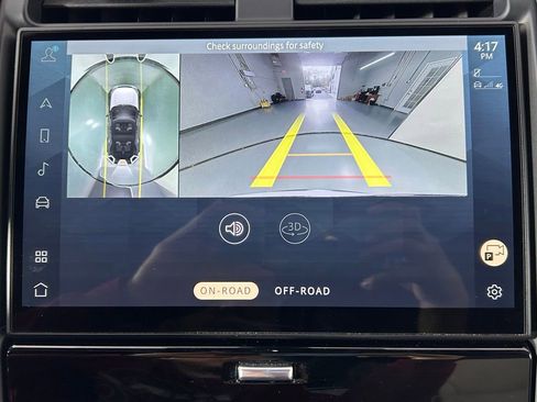 Used 2022 Land Rover Discovery HSE R-Dynamic image 24