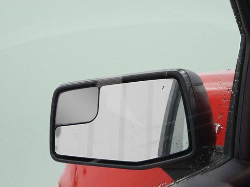 Used 2024 Chevrolet Silverado 1500 Custom image 23